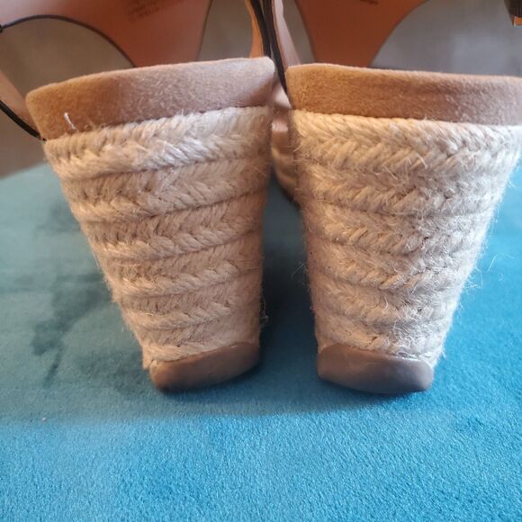 Kenneth Cole Reaction Card Wedge Sandal Womens Size 6.5 Black T-Strap Espadrille - Picture 5 of 11